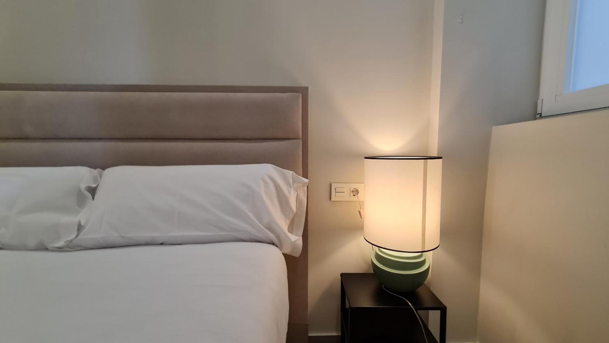 Navas 101 Cosmopolitan Loft Lägenhet Granada Exteriör bild