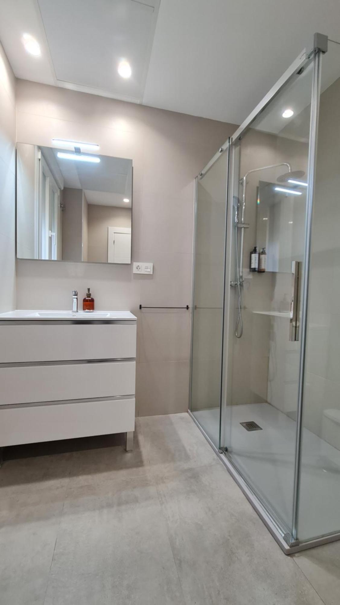 Navas 101 Cosmopolitan Loft Lägenhet Granada Exteriör bild